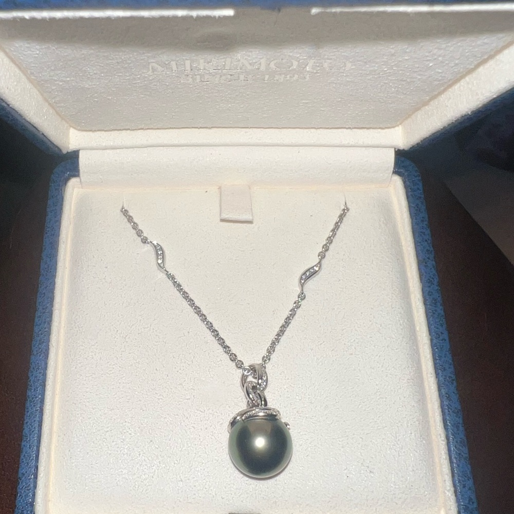 Mikimoto Pearl & Diamond Necklace